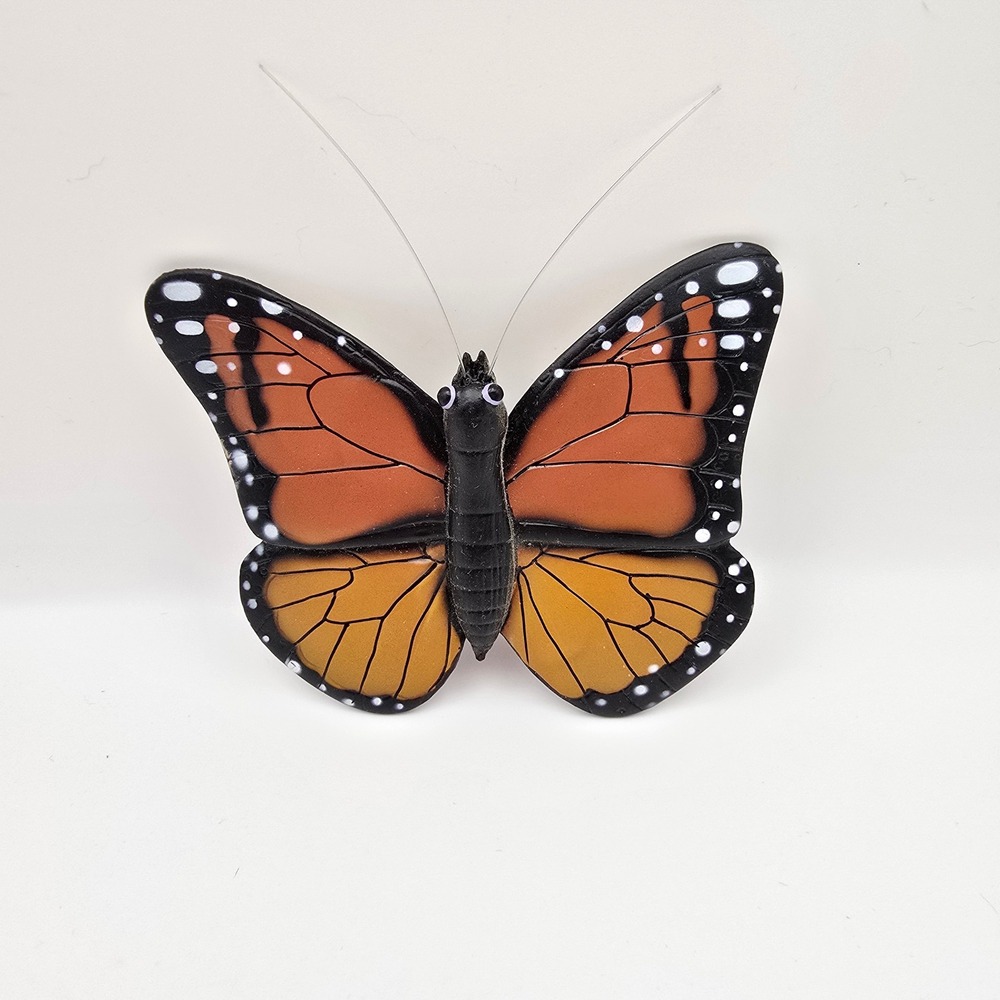 Vintage Style Monarch Butterfly Refrigerator Magnet Orange Black 4.5 Inch